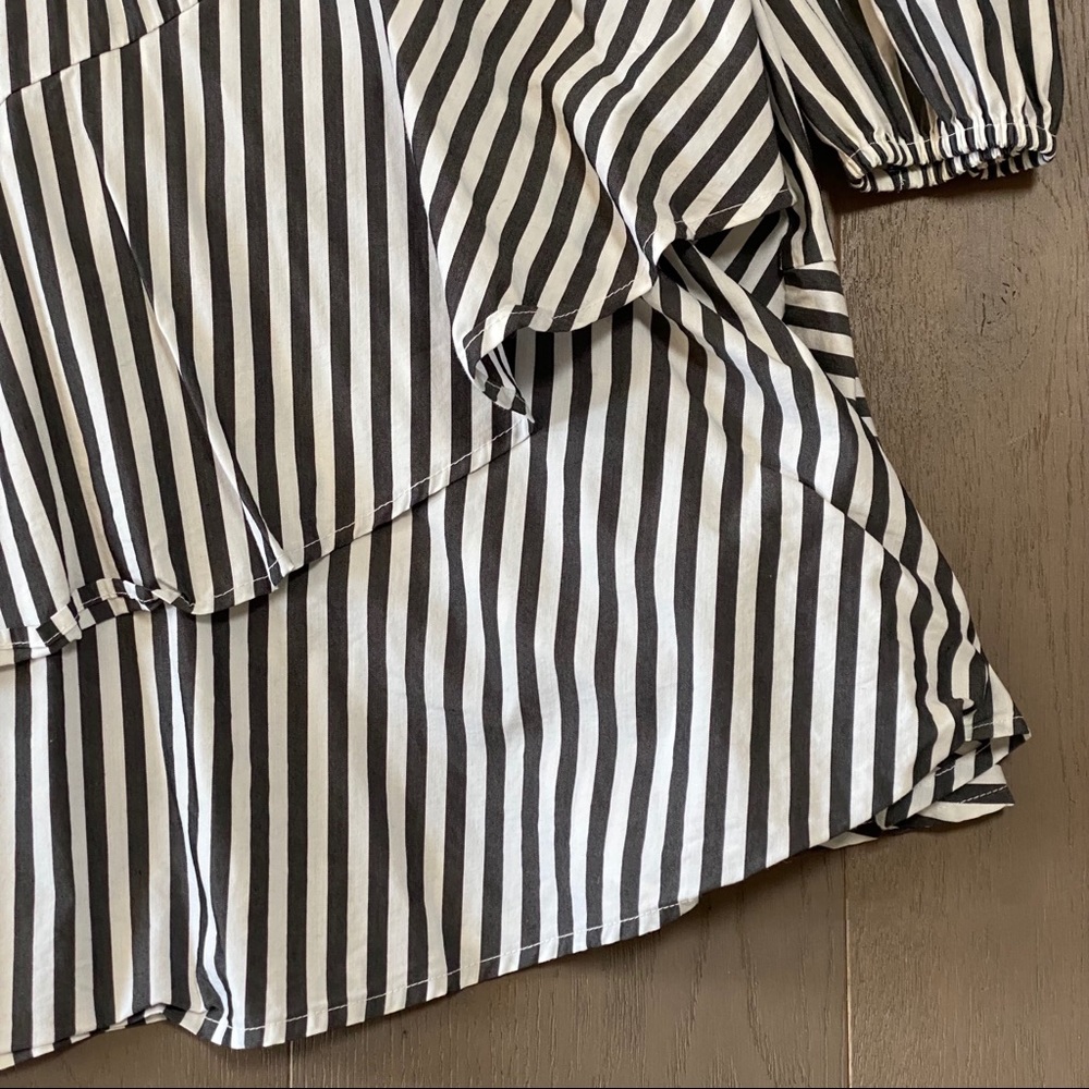 NY&Co Striped Cold Shoulder Shirt Dress - Picture 4 of 8